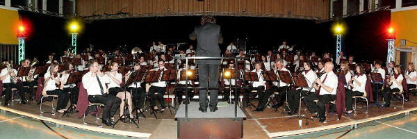 Pop meets Klassik, Gemeinschaftskonzert MV Daun und MV Hillesheim in Hillesheim
